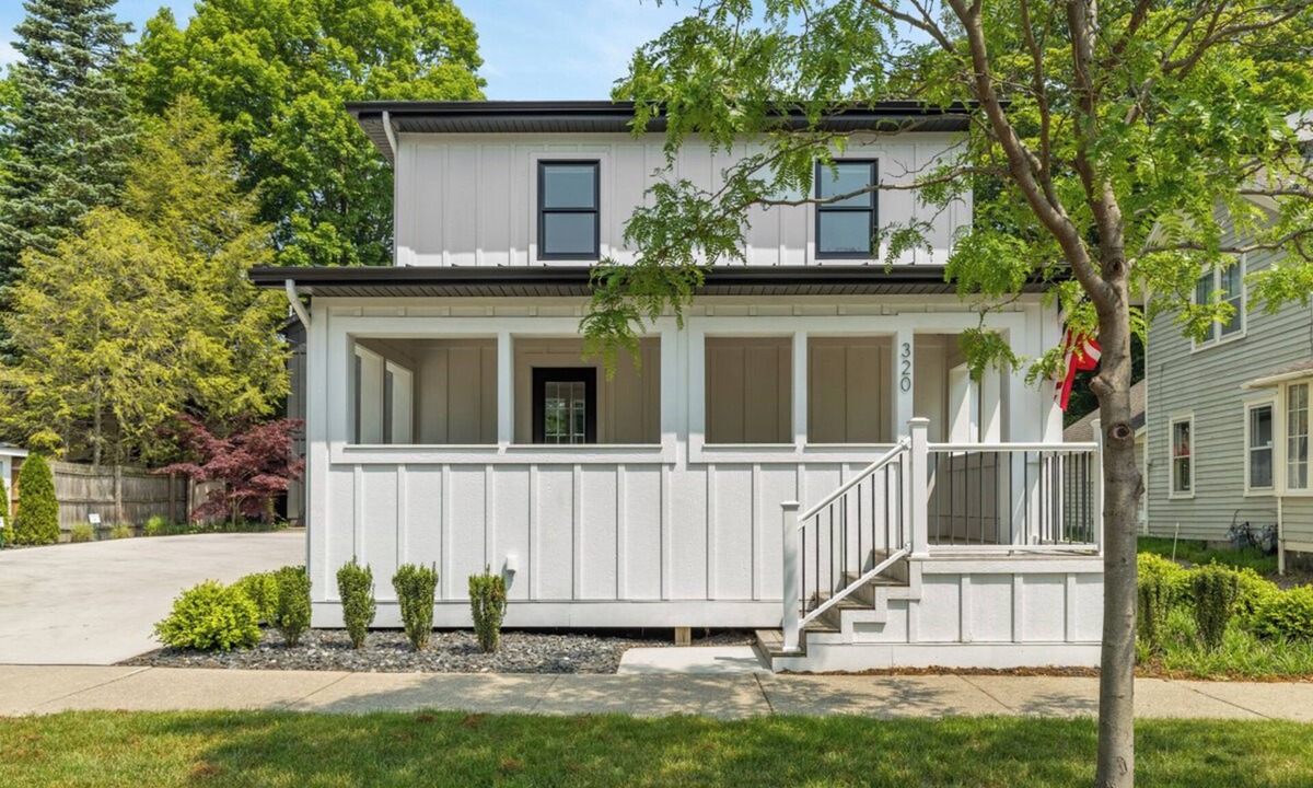 Saugatuck Apartment | 3-bed/2 bath Suite in Downtown Saugatuck