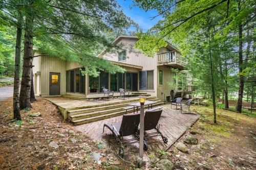 Maple City House | 4 Skippers Wood