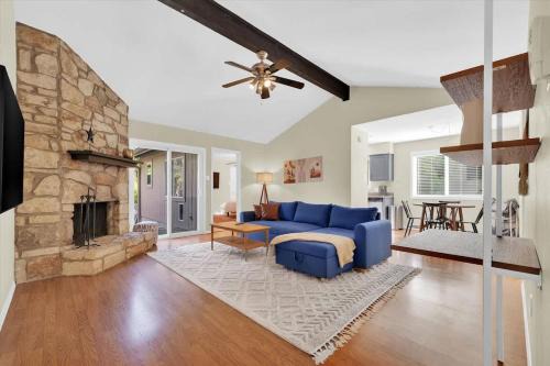 Barton Hills House | 5 Bedroom 4 Bath Zilker Villa Big Yard in Zilker Barton Hills