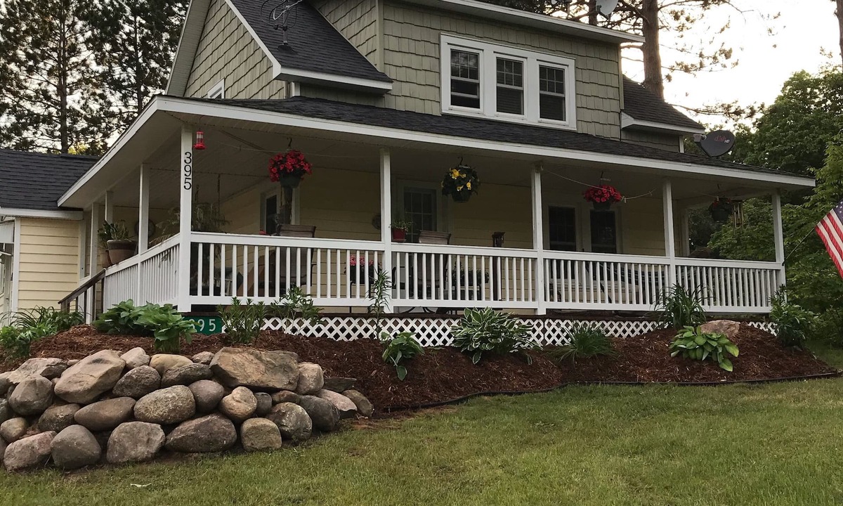 Mio House | 80 acre farm with an awesome view of the AuSable Valley with Hot Tub!