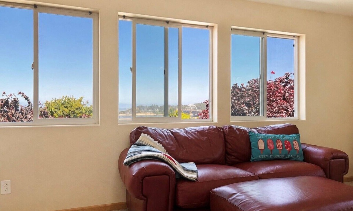 Waldport Apartment | A Pacific View - Waldport