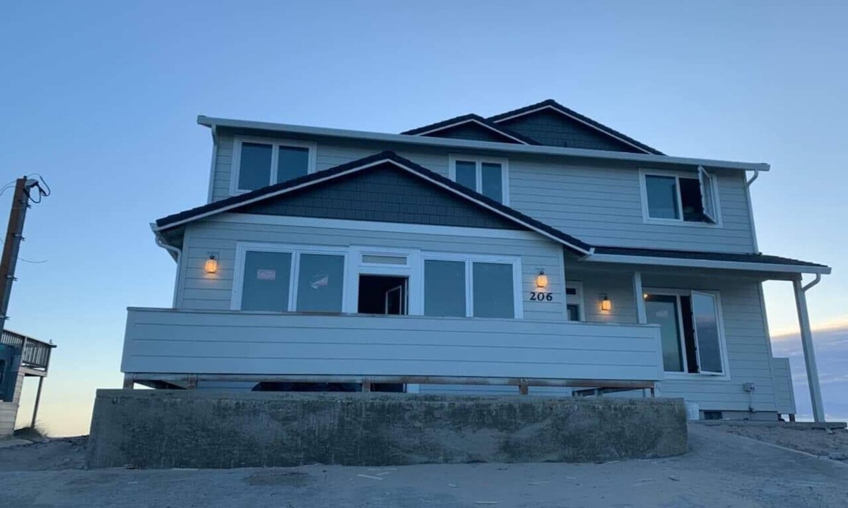 Bayshore House | Beach Escape - Waldport