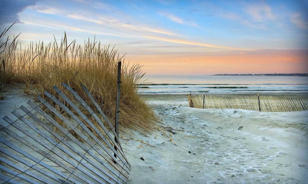 Brigantine Cottage | Beach, Sun and memories, 2nd Floor Unit, with private deck.