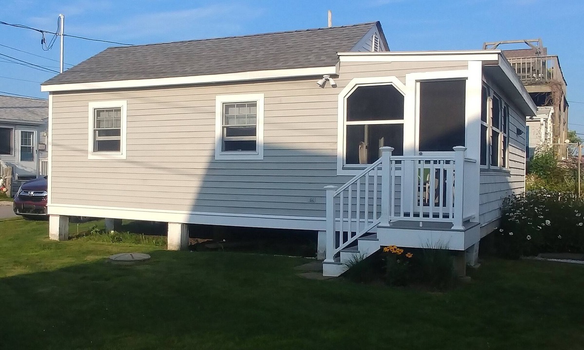 Point Judith Cottage | Breakwater Village, Coastal Cottage w/access to a private beach