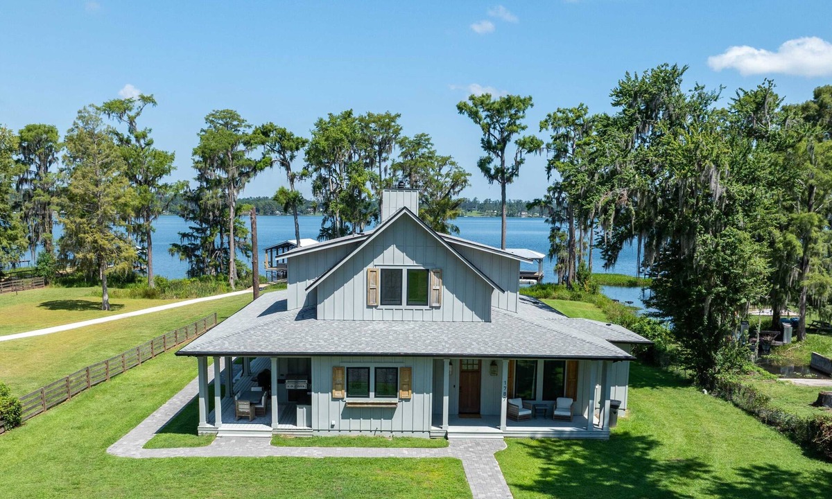 Madison House | Cherry Lake Serenity: A Lakefront Retreat