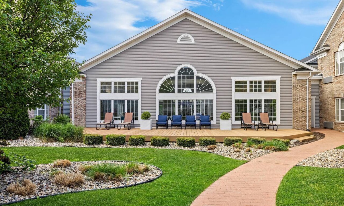 Mount Pleasant Hotel | Comfort Inn & Suites and Conference Center