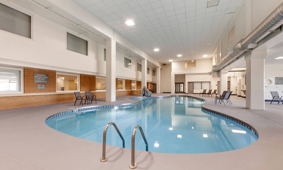Beaver Dam Hotel | Comfort Inn & Suites Beaver Dam
