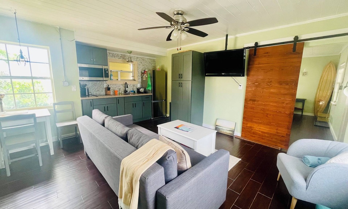 Sunset Beach Cottage | Cottage @ Sunset Beach : Steps to Beach, Kayak