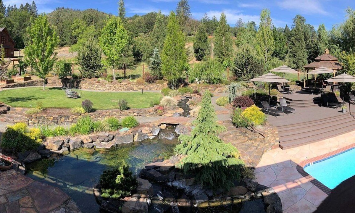 Ashland Bed & Breakfast | Country Willows Inn and Estate