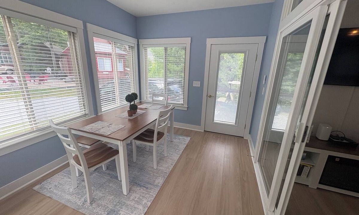 Summer Village Cottage | Cozy Cottage @ Summer Village w/access to pond, pools, restaurant & activities!