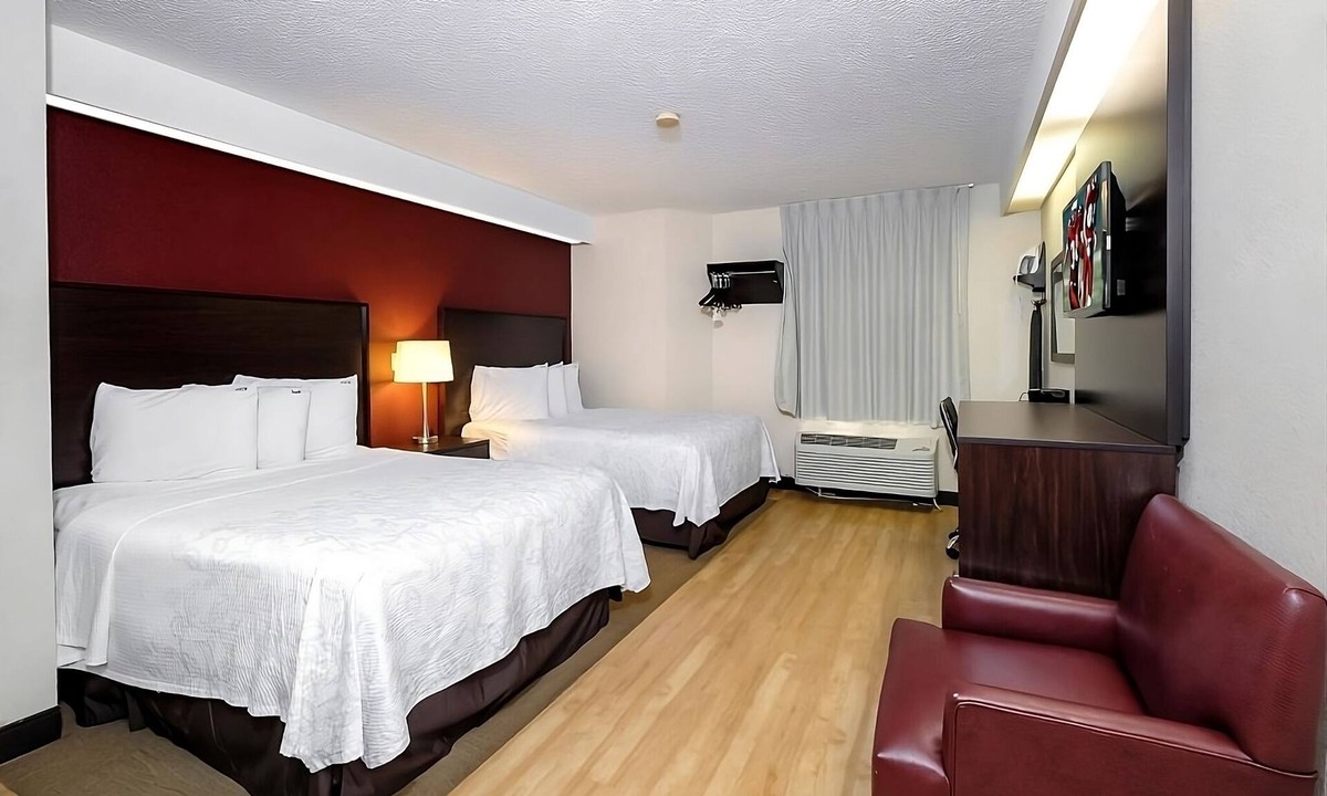 Palm Coast Hotel | Economical Stay Near Flagler Beach w/Free Parking