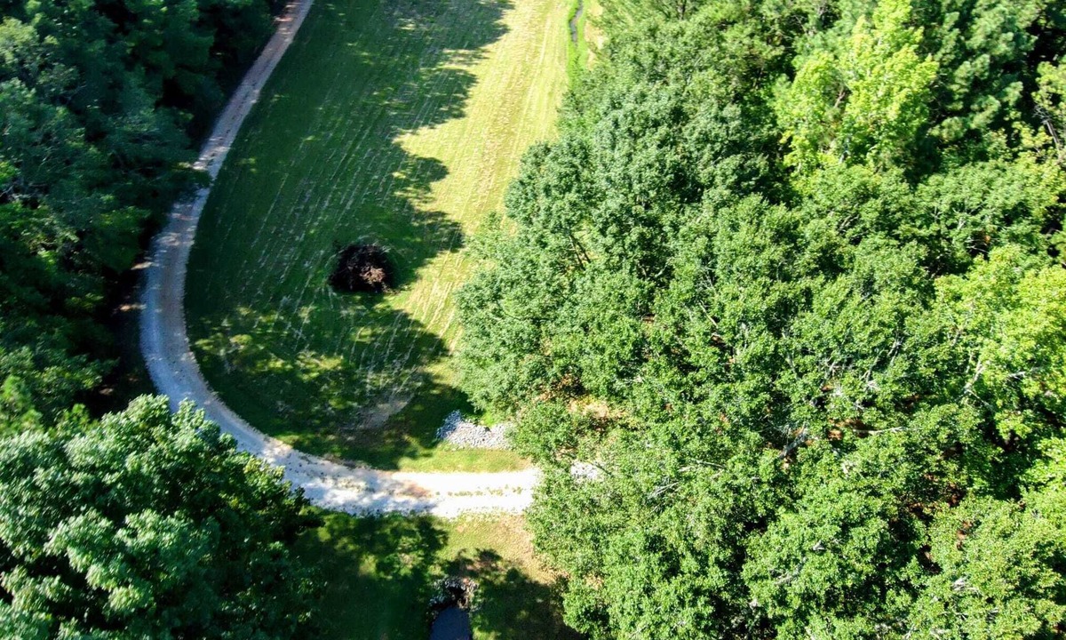 LaGrange Apartment | Escape to Whispering Pines: Luxurious Comfort Near Georgia’s Top Attractions