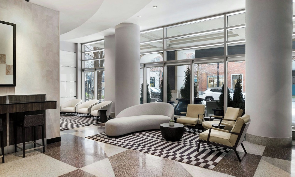 Streeterville Hotel | Fairfield Inn & Suites Chicago Downtown/Magnificent Mile
