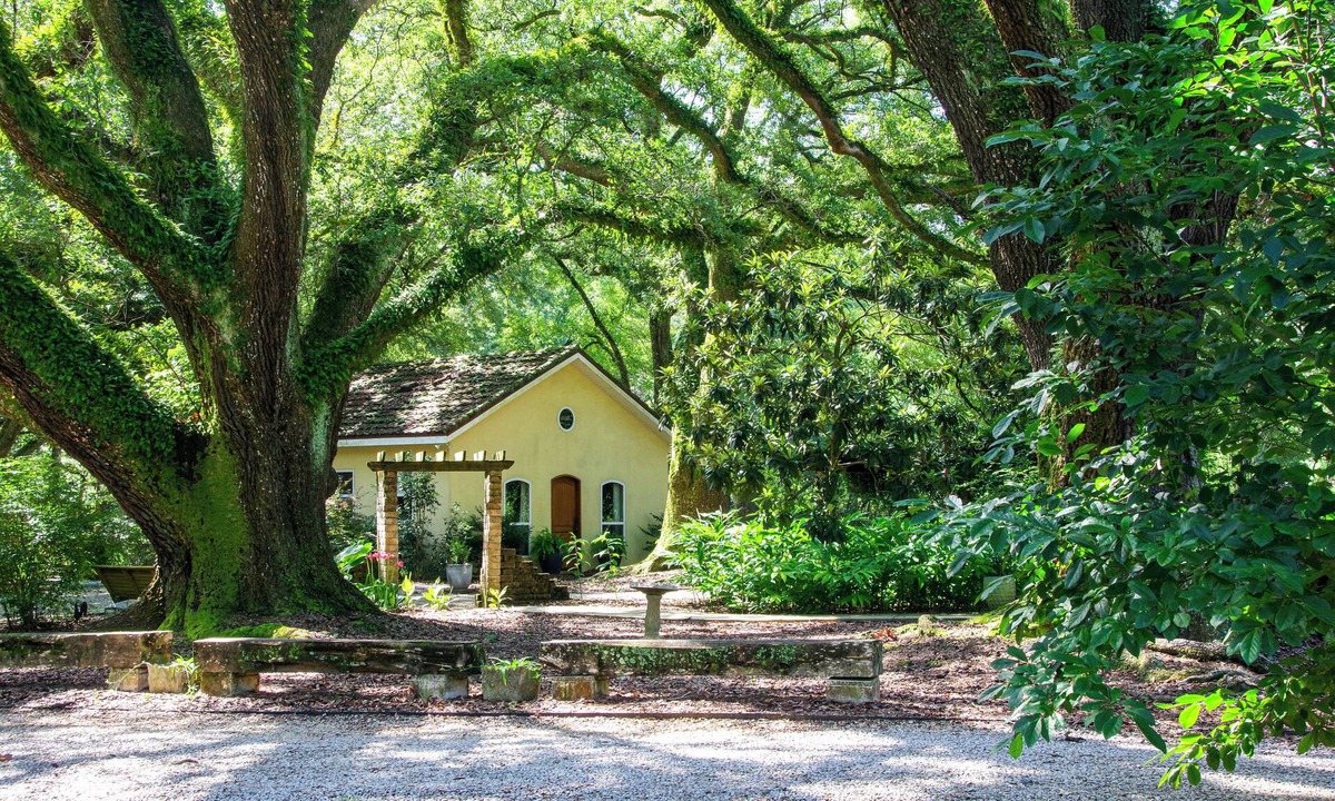 Fairhope House | Farm Stay: Come Stay With Us