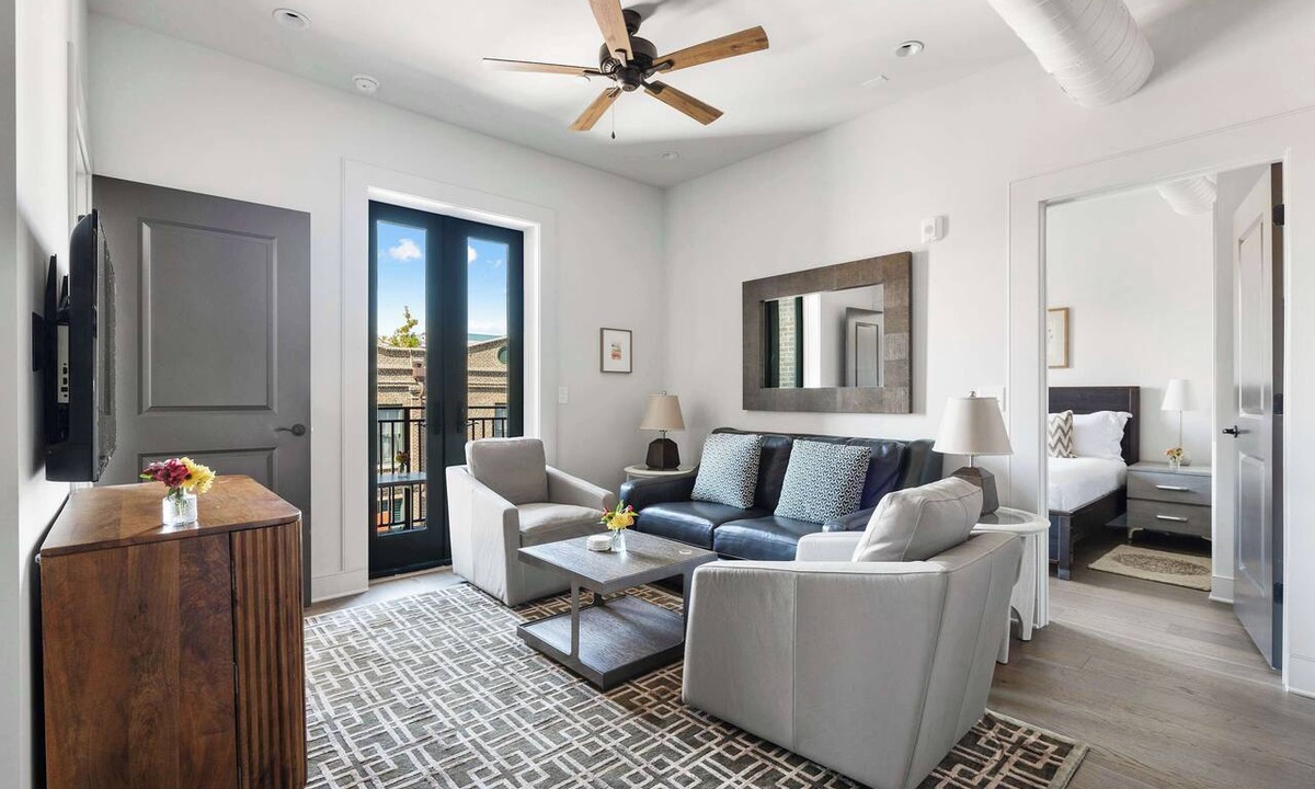 Cannonborough Elliotborough Condo | Fire Tower | Elegant 2BR in Downtown Charleston!