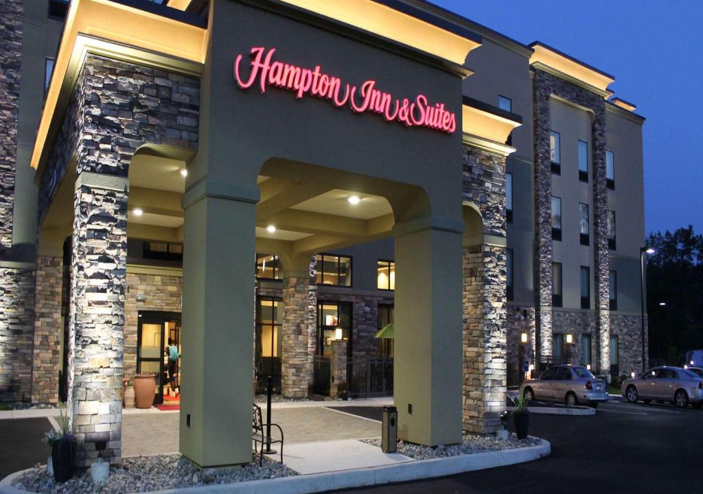 Stroudsburg Hotel | Hampton Inn & Suites Stroudsburg Bartonsville Poconos
