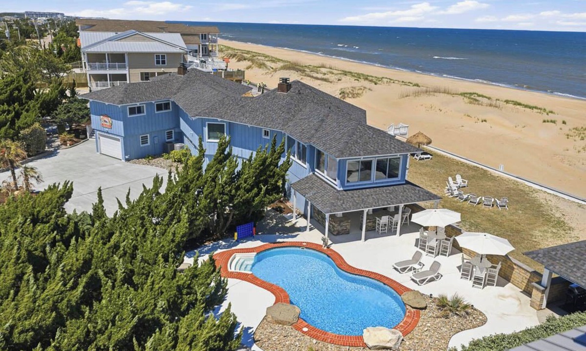 Sandbridge House | Hawaiian Palace | Oceanfront | Private Pool, Hot Tub