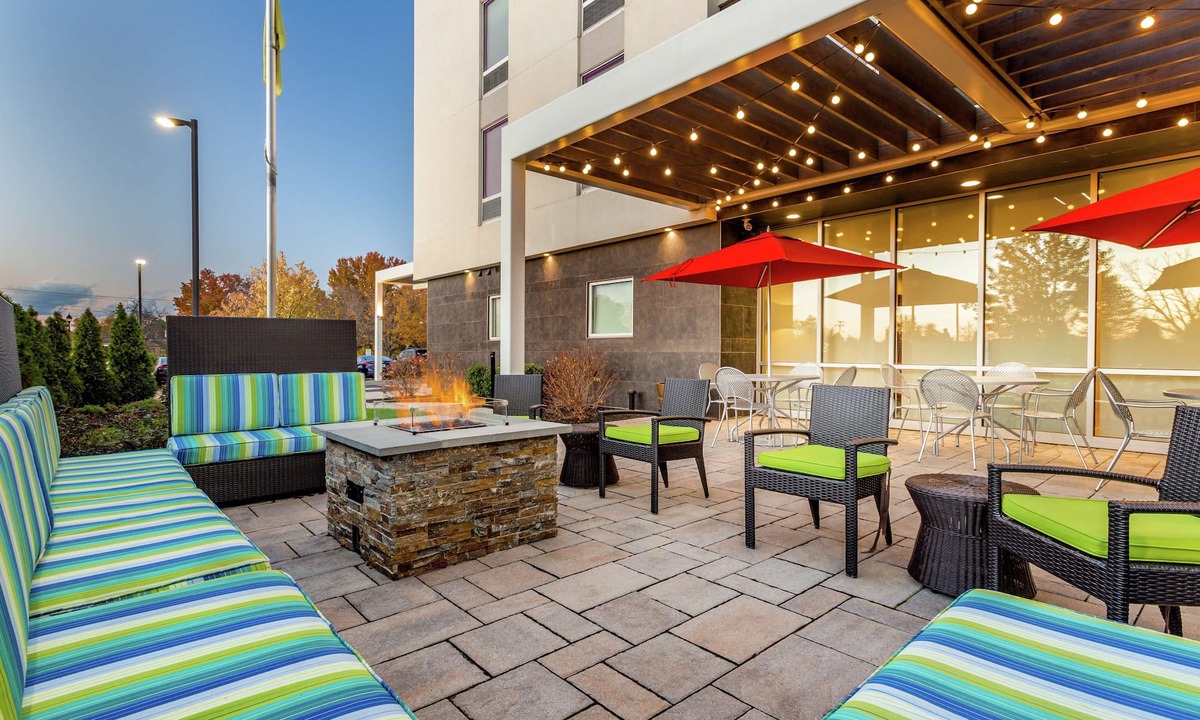 Newtonville Hotel | Home2 Suites by Hilton Albany Wolf Rd