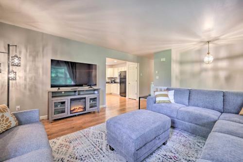 Stroudsburg House | Hot Tub & Yard: Stroudsburg Home in Poconos