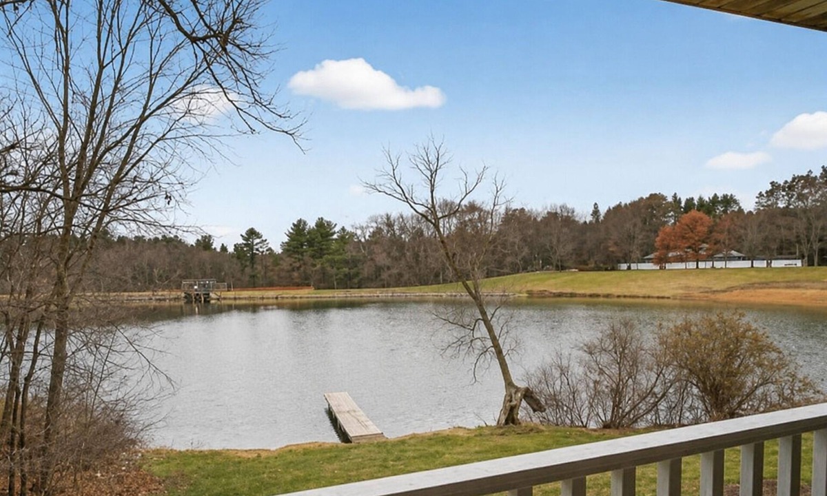 Lake Wazeecha House | Lake Wazeecha Getaway - Spacious 4 BD/3BA Vacation Home with RARE LAKE FRONTAGE