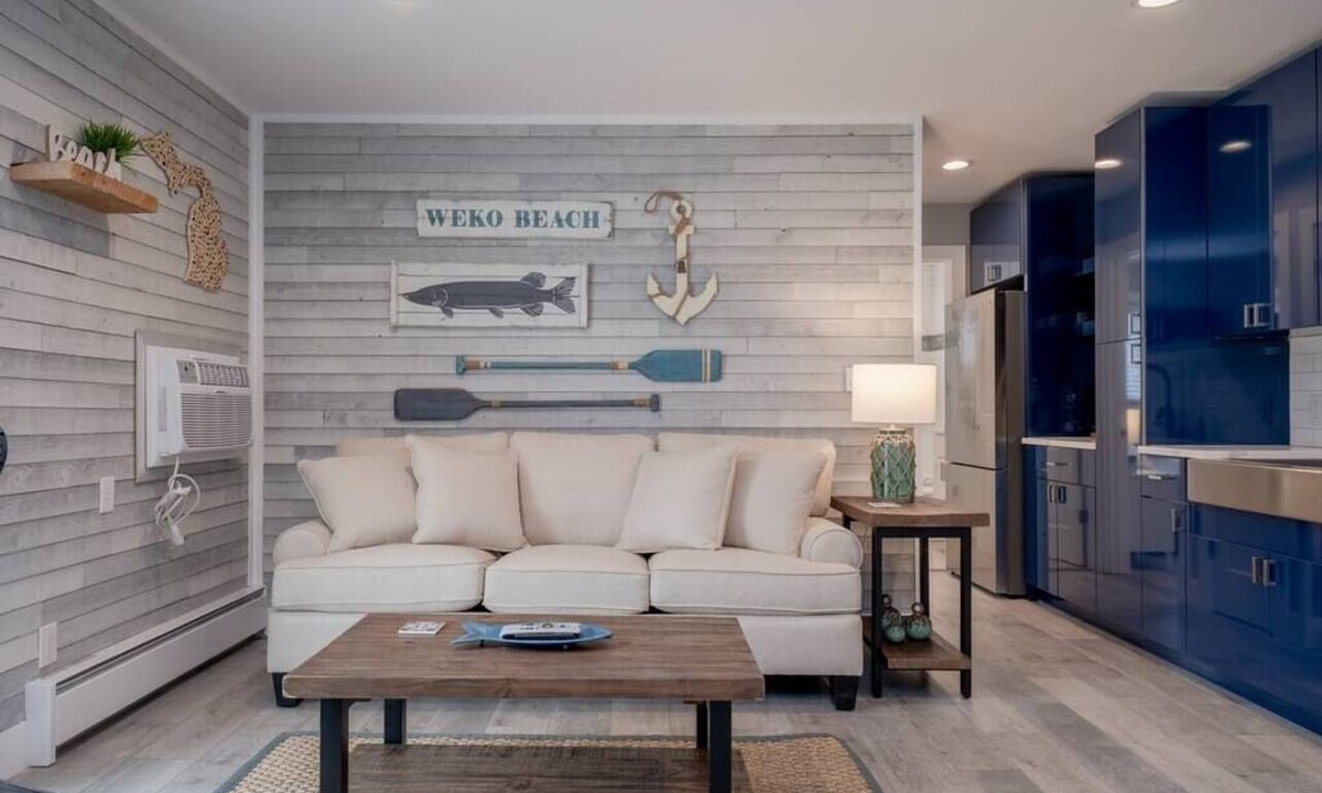 Bridgman Condo | Lakeside Serenity: One-Bedroom Villa