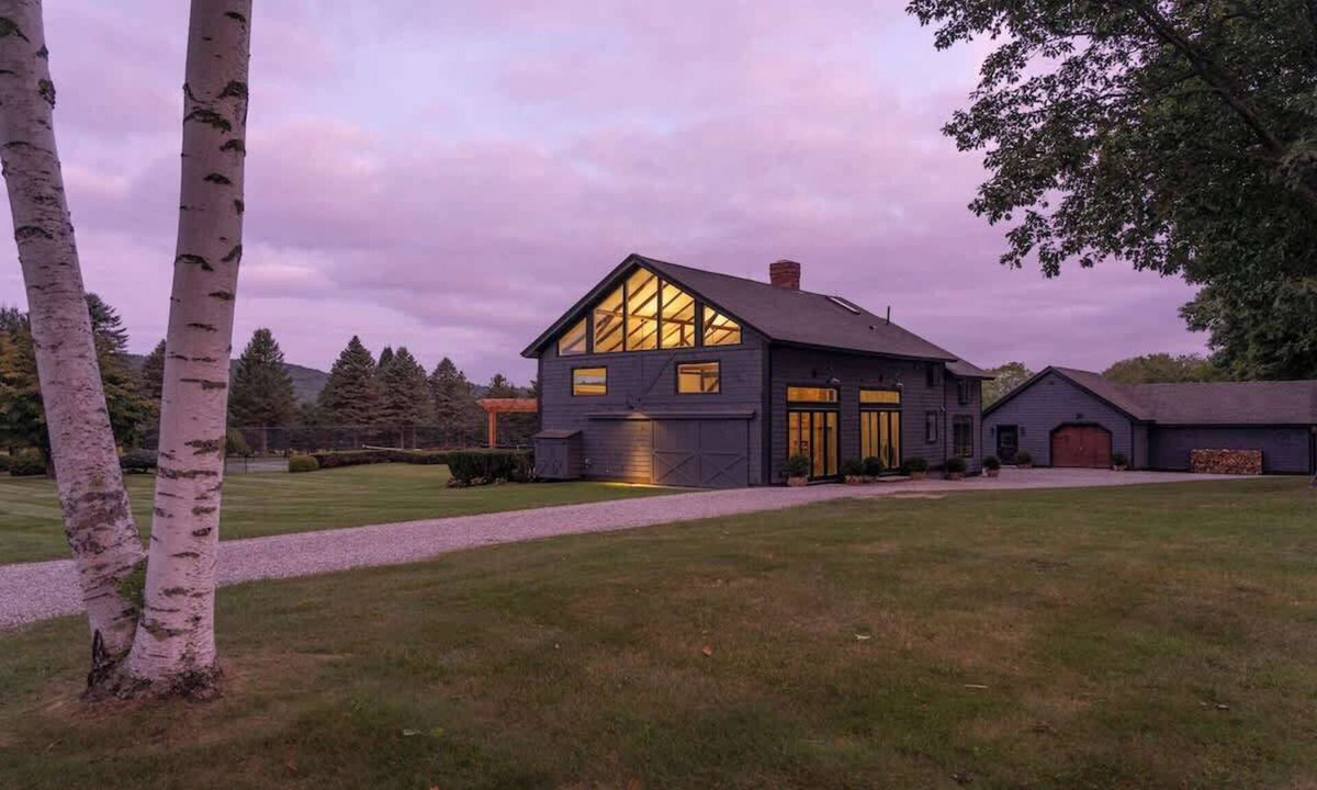 Lakeville Cabin | Longpond Cellars and Farms 40Acre Estate