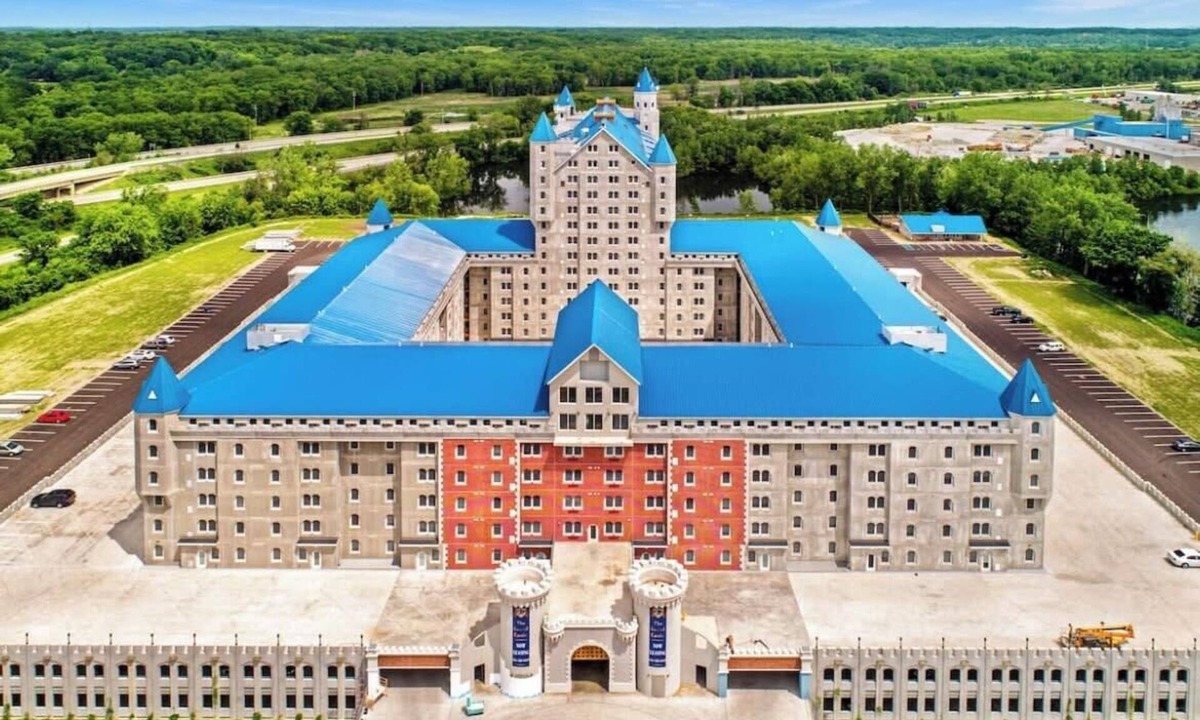 Grandville Apartment | Luxury 4BR/4BA Condos at The Grand Castle
