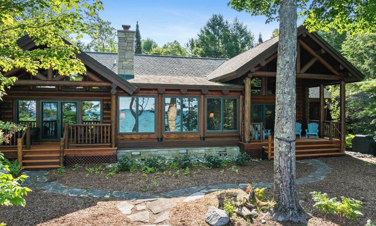 Charlevoix House | Luxury Lake Michigan Retreat with Unmatched Sunset Views