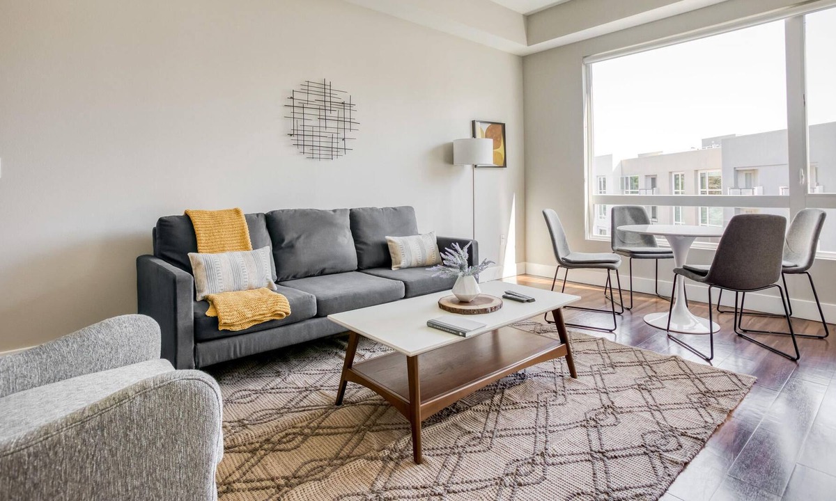 Santa Clara Apartment | Nice 2BR in Santa Clara, Parking + Pet-Friendly