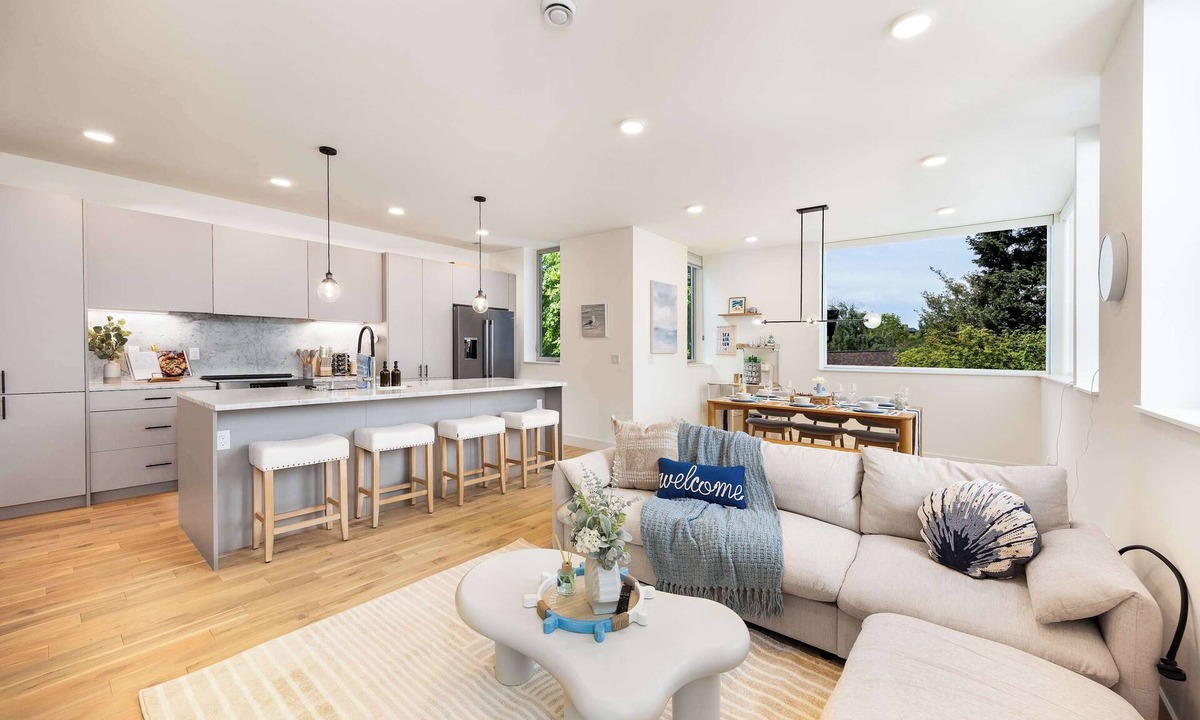 Wallingford House | Ocean-Inspired 3B Modern Retreat w, Kids Room
