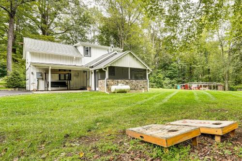 Redding Ridge House | Pet-Friendly Cottage, 2 Mi to Saugatuck Falls
