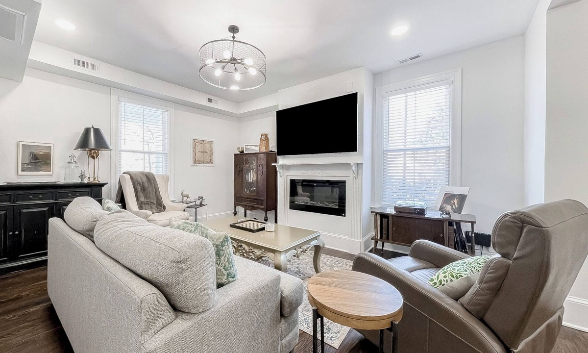 West Fairfax House | Pets Welcome! Family-Friendly Retreat in Culpeper