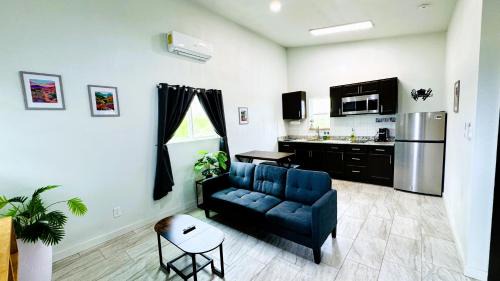 Yancey House | Redrock Cabin at 22 Eleven Resort