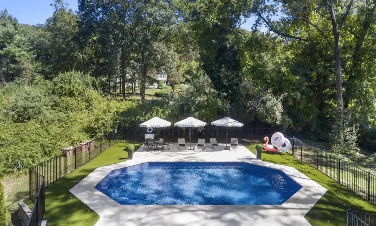Redding Ridge House | Renovated Retreat with Heated Pool