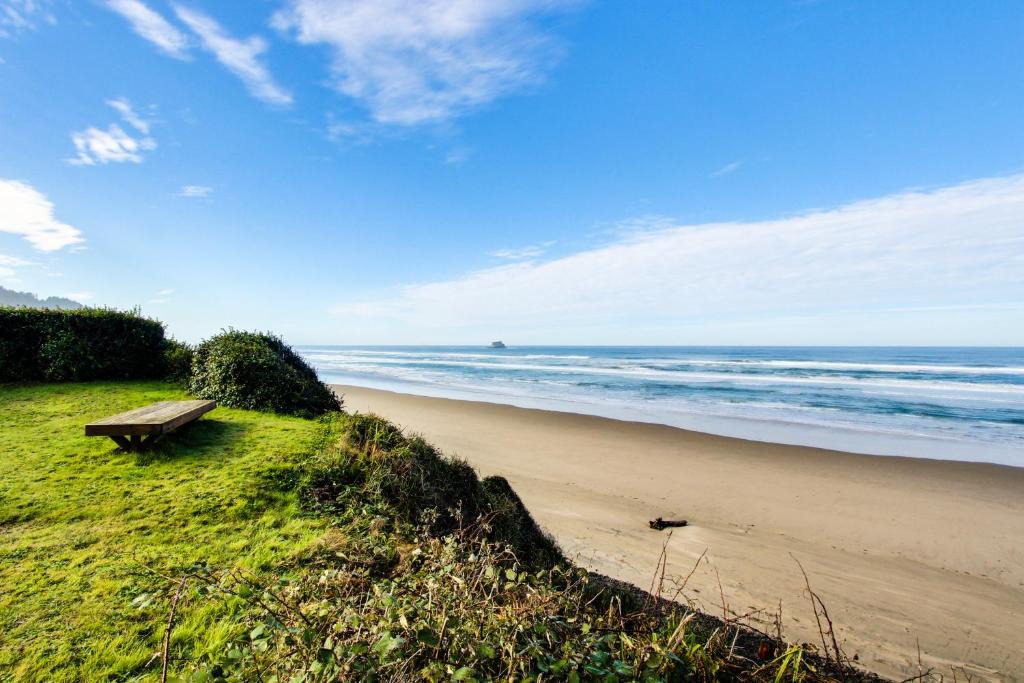 Arch Cape House | S.S. Rose Haven