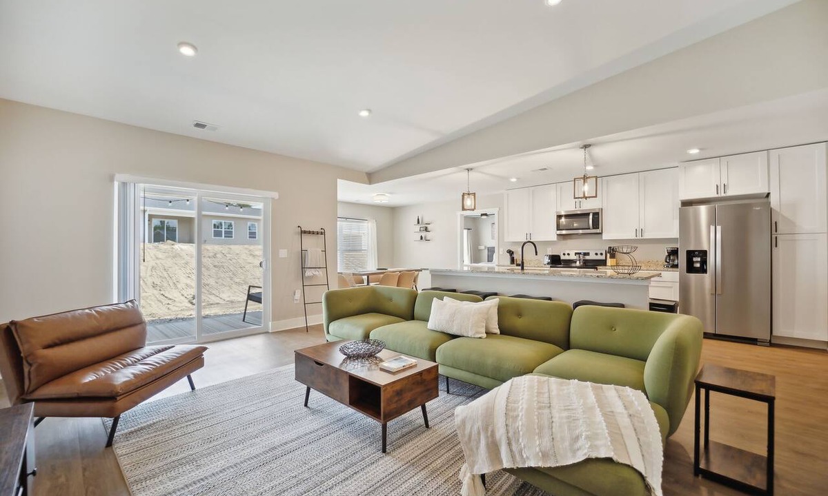 Williamsburg Condo | Spacious 10BR 10BA Combined Condos in Traverse City