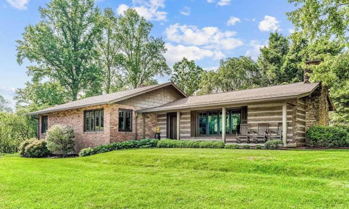 Flat Rock House | Spacious country home with firepit, patio, foosball, amazing views, & W/D