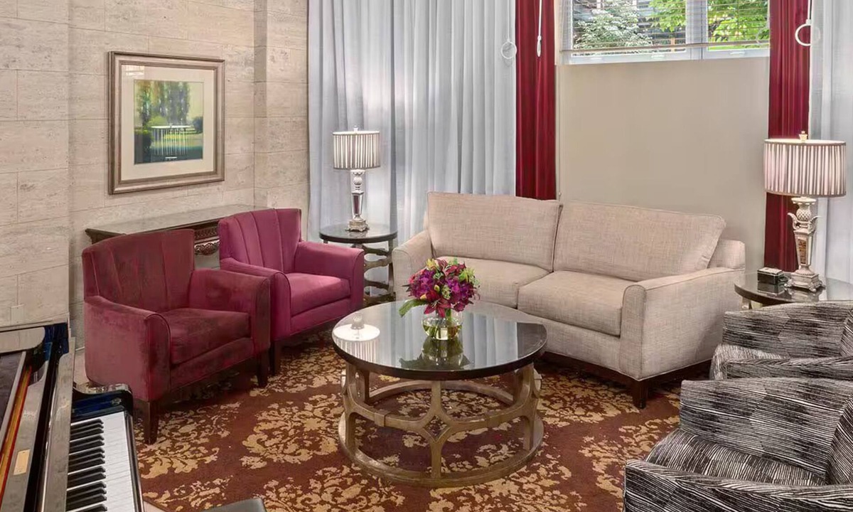 Downtown Seattle Resort | Studio Hotel at WorldMark The Camlin - World Cup Timeshare