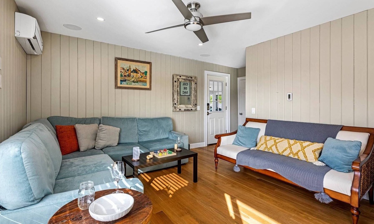 Amesbury Condo | Sunset Suite: Fast WiFi, Big Screen TV, Sunset View, Private deck & grill