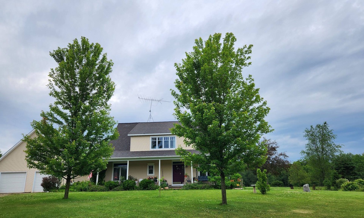 Clare Bed & Breakfast | Sweetfern Inn