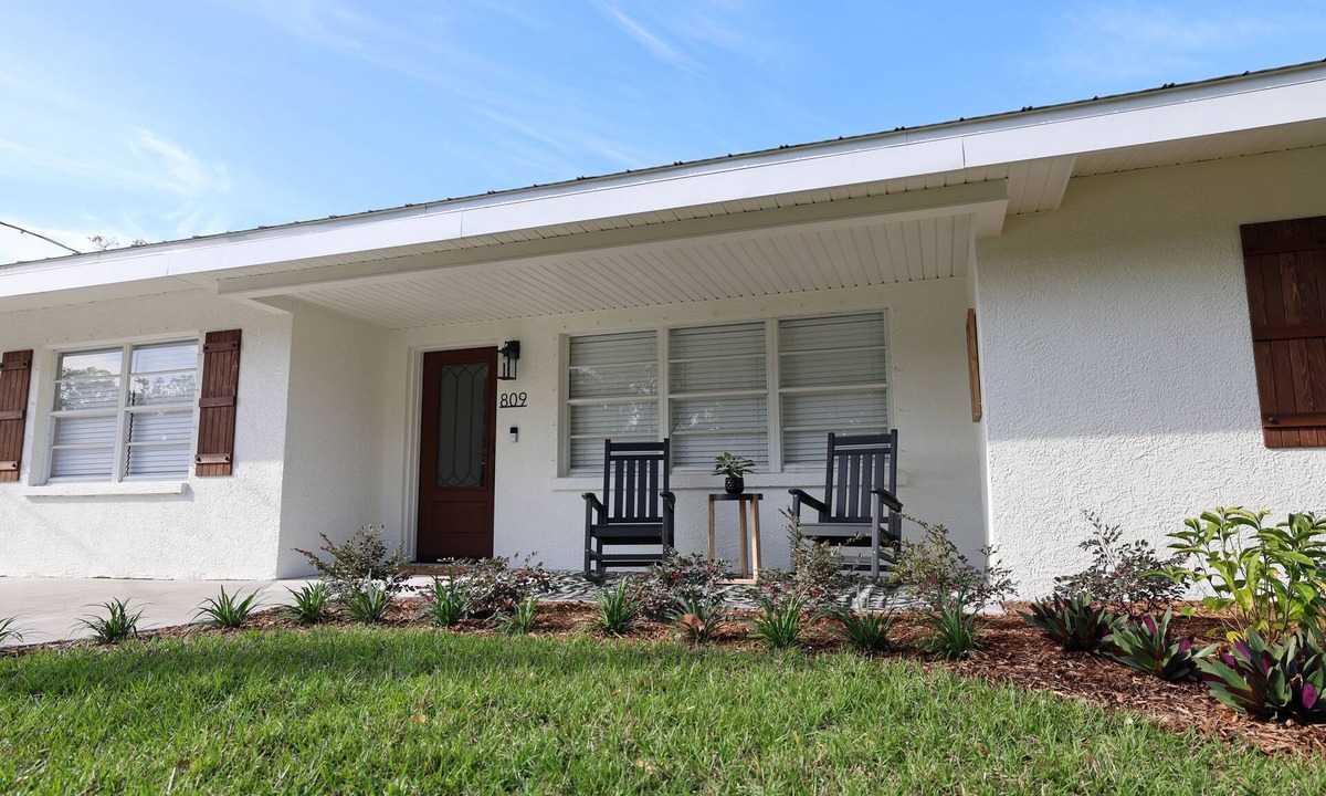Palmetto House | The Gulf Coast Tide and Town Retreat
