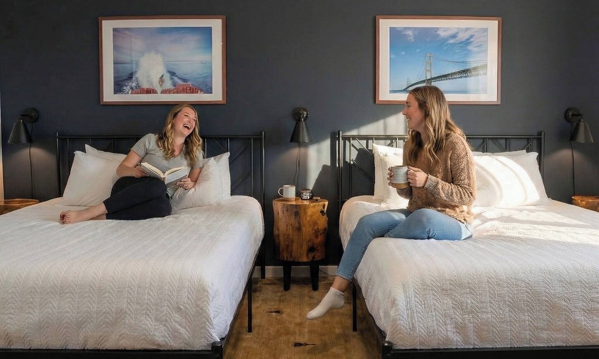 St Ignace Hotel | The Inn at Shady Pines