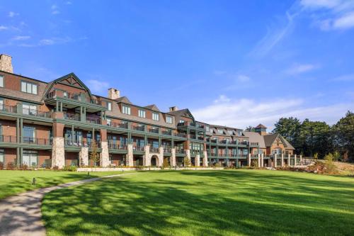 Lochmere Hotel | The Lake Estate on Winnisquam