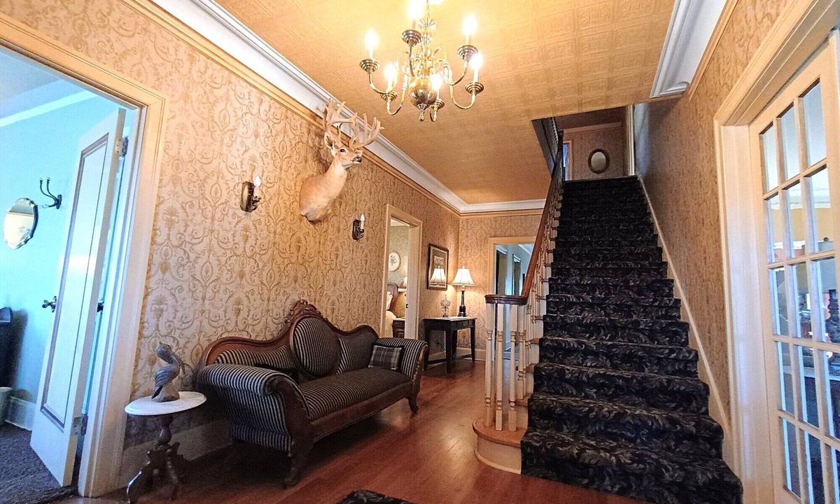 Altamont Bed & Breakfast | The Roosevelt - Celebrating Wildlife Conservation
