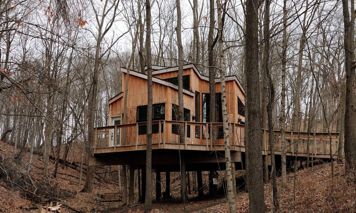 Ionia House | Treehouse in Ionia Michigan