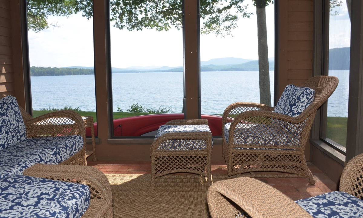 Bristol House | Waterfront Renovated Townhouse Newfound Lake 2 Beaches Tennis Mooring 2 Kayaks