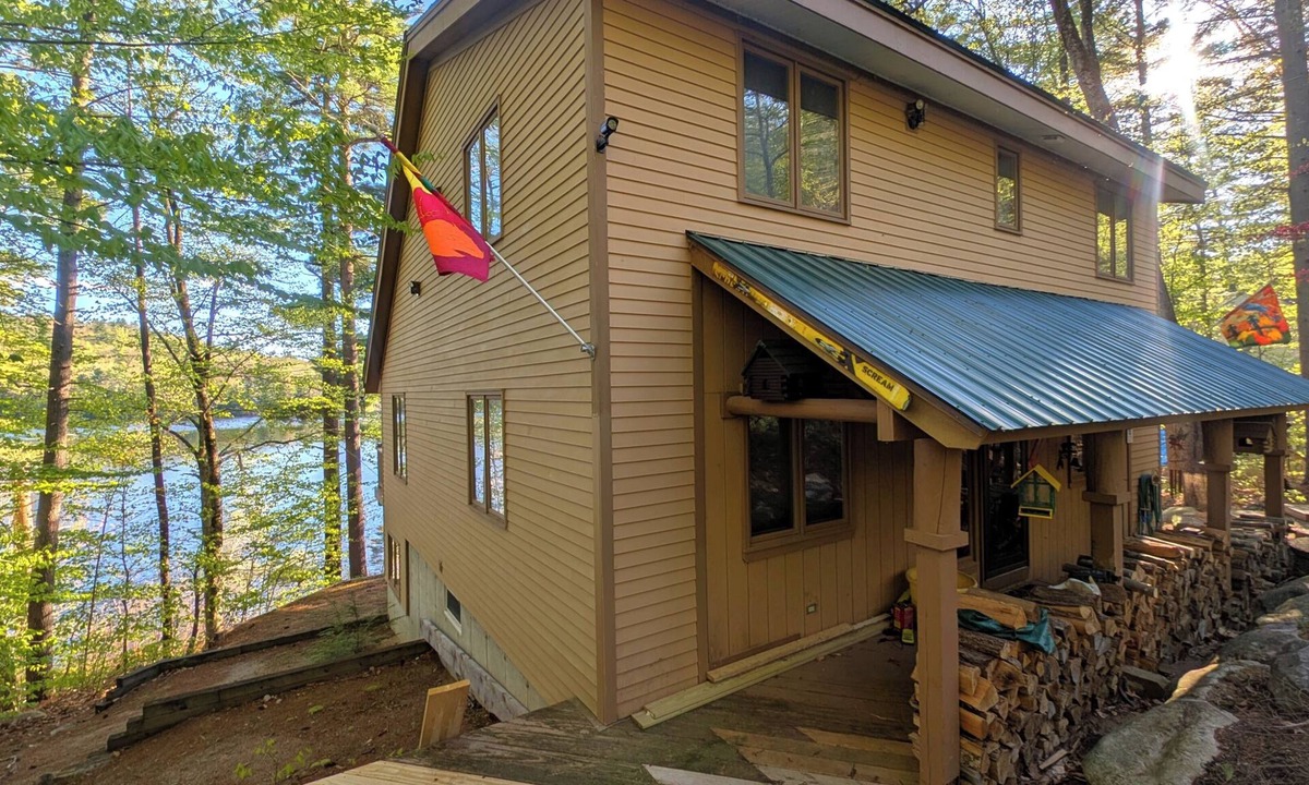 Eidelweiss Village House | Waterfront w/Large Deck, Beautiful View and Game Room