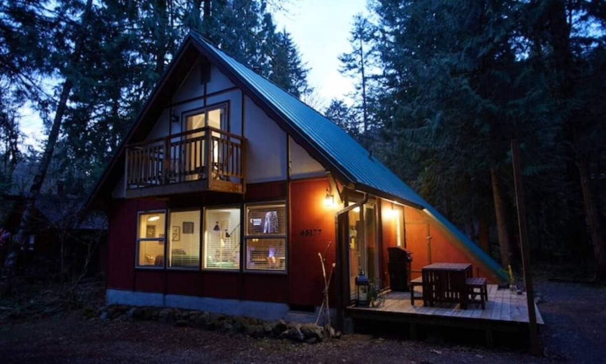Mount Hood Village Cabin | Welcoming cabin in Mt. Hood Corridor