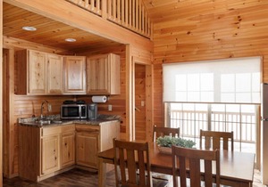 Lakefront Two King Cabin White Mountains