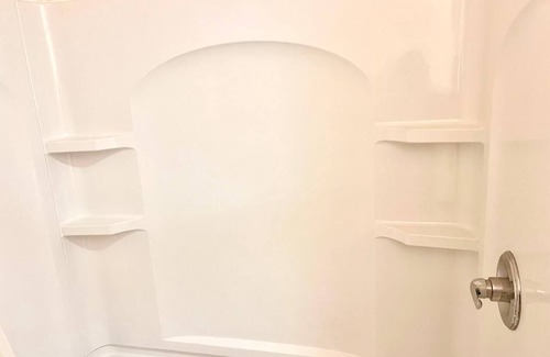 Laurel Hotel | Big Red motel